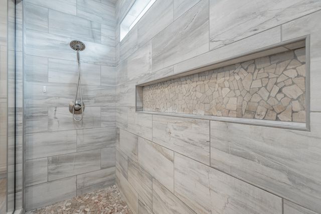 2275 River Bluffs Drive, Jasper, TN 37347