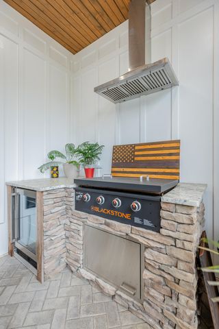 2275 River Bluffs Drive, Jasper, TN 37347