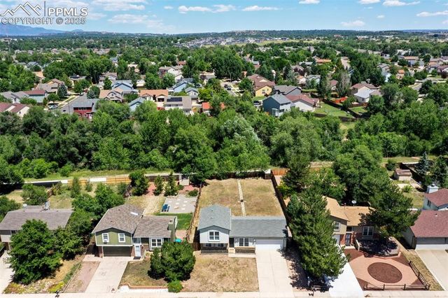 5002 N Nolte Drive, Colorado Springs, CO 80916