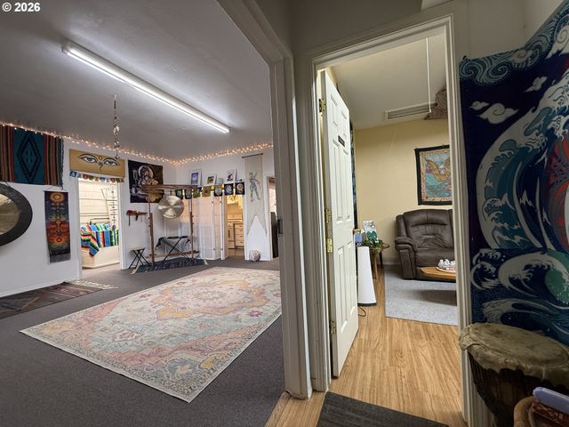231 WHARF St, Brookings, OR 97415