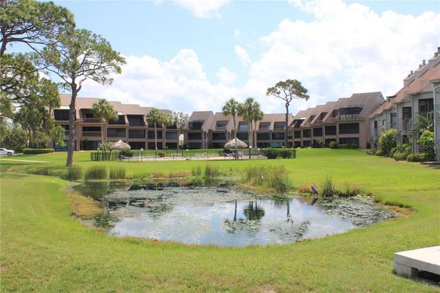 335 WINDRUSH LOOP 335, Tarpon Springs, FL 34689