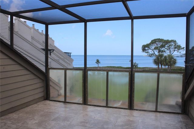 335 WINDRUSH LOOP 335, Tarpon Springs, FL 34689