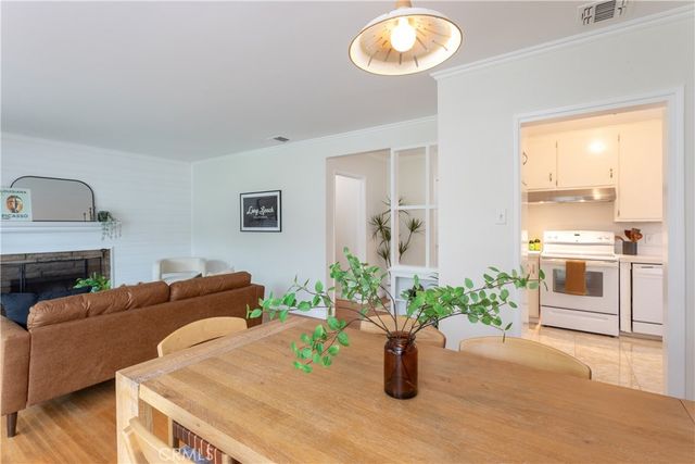 6915 E Stearns Street, Long Beach, CA 90815