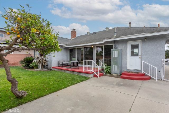 6915 E Stearns Street, Long Beach, CA 90815