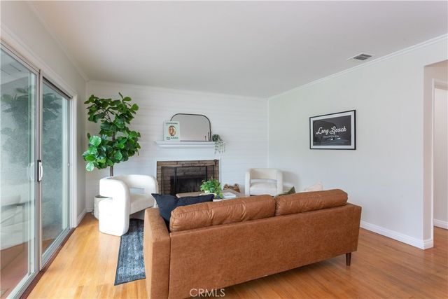 6915 E Stearns Street, Long Beach, CA 90815