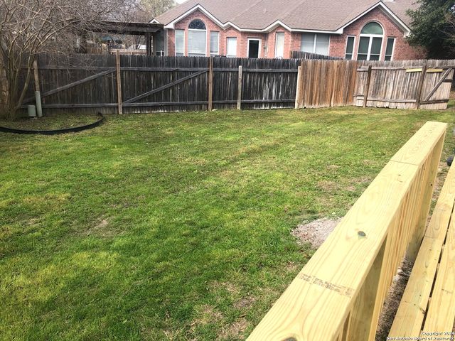 5126 ASCOT PL, San Antonio, TX 78249