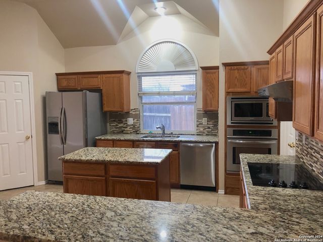 5126 ASCOT PL, San Antonio, TX 78249