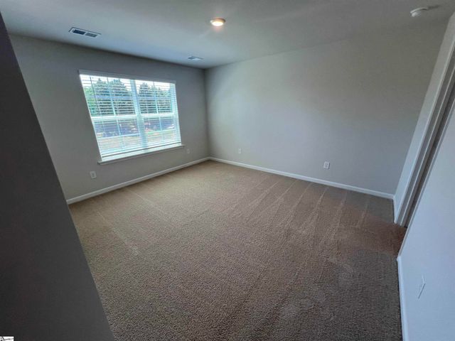 728 Camperdown Way, Spartanburg, SC 29301