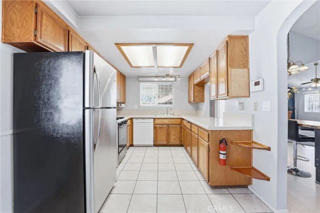 2562 Alegre Avenue, Hemet, CA 92545