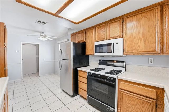 2562 Alegre Avenue, Hemet, CA 92545