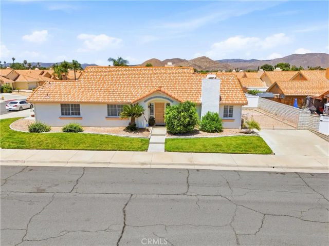 2562 Alegre Avenue, Hemet, CA 92545