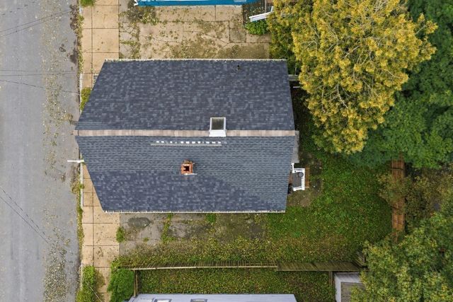 96 Pierce St, New Bedford, MA 02740