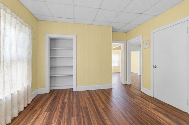 96 Pierce St, New Bedford, MA 02740