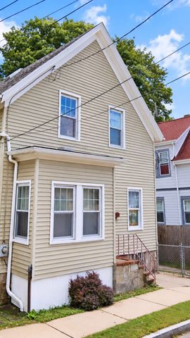 96 Pierce St, New Bedford, MA 02740
