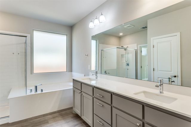 1302 Axis Deer Road, Arlington, TX 76002