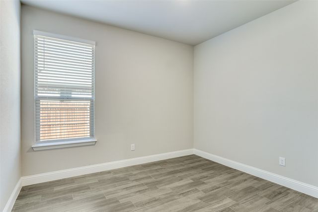 1302 Axis Deer Road, Arlington, TX 76002