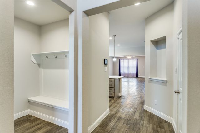 1302 Axis Deer Road, Arlington, TX 76002