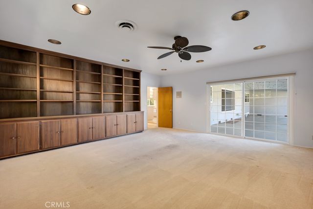 9731 Rathburn, Northridge, CA 91325