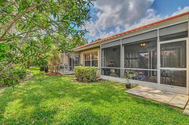 8072 Key West Lane, Boynton Beach, FL 33472