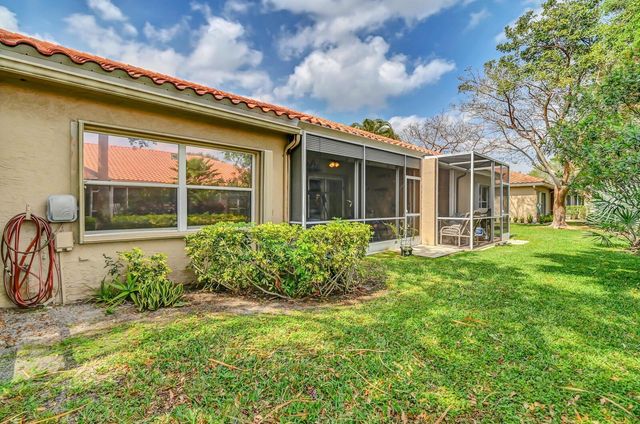 8072 Key West Lane, Boynton Beach, FL 33472