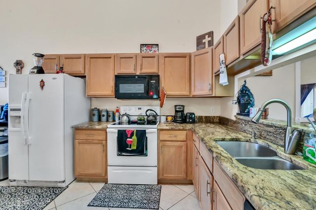 8072 Key West Lane, Boynton Beach, FL 33472