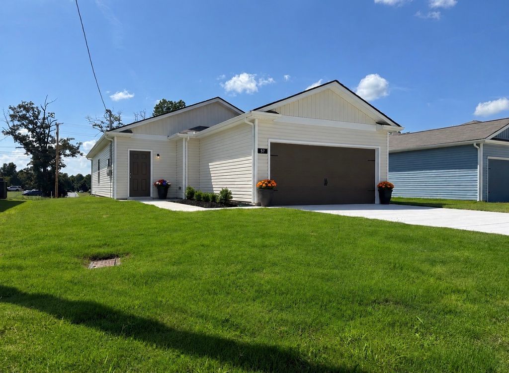 57 Stonehenge Lane, Manchester, TN 37355