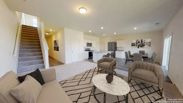 9615 Fenchurch, San Antonio, TX 78221
