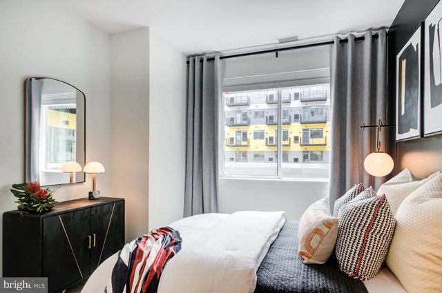 501-31 N COLUMBUS BLVD #TOWNHOUSE + DEN, Philadelphia, PA 19123