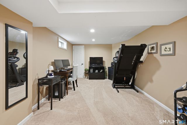 8 Winthrop Road, Bethel, CT 06801