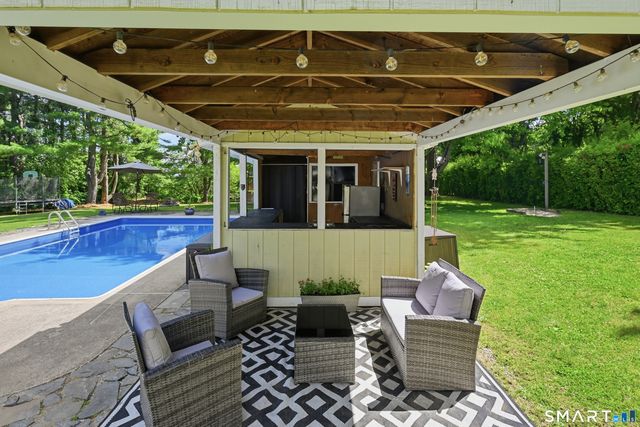 8 Winthrop Road, Bethel, CT 06801