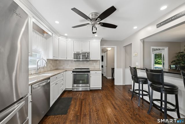 8 Winthrop Road, Bethel, CT 06801