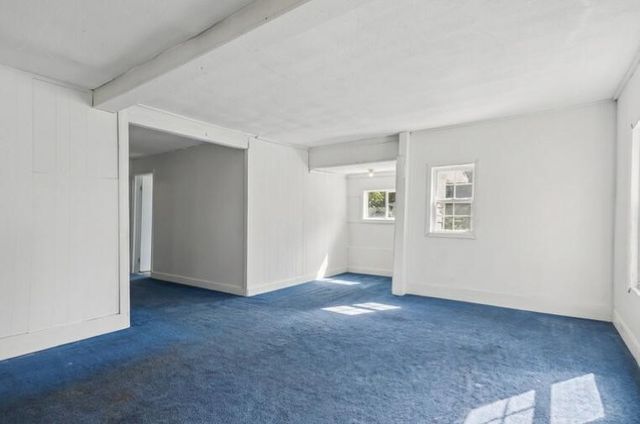 64 Goguac Street, Battle Creek, MI 49015