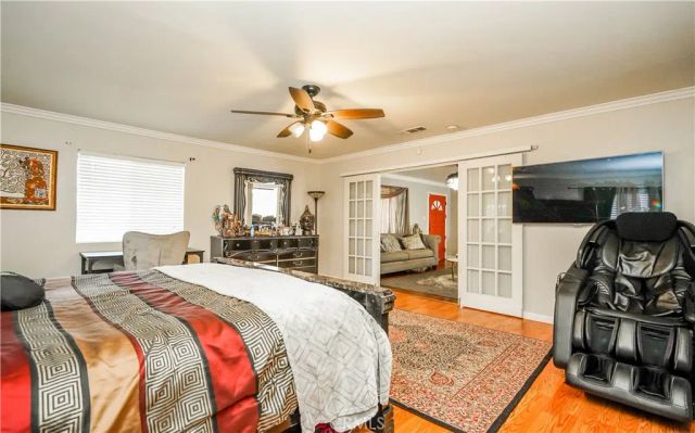 1800 E Hardwick, Long Beach, CA 90807