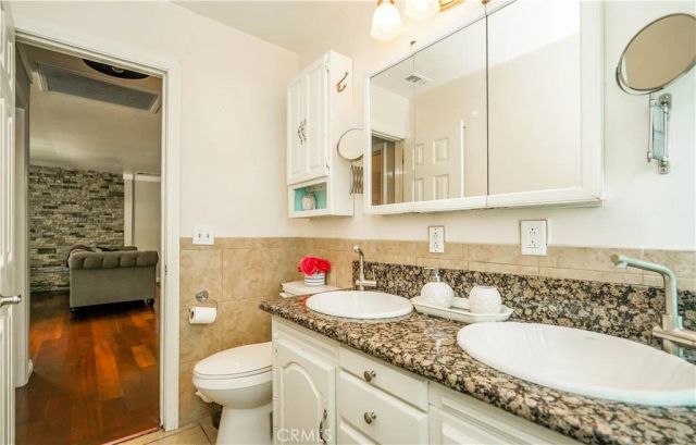 1800 E Hardwick, Long Beach, CA 90807