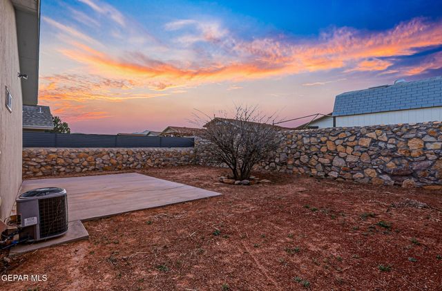 11737 AUTUMN WHEAT Drive, El Paso, TX 79934