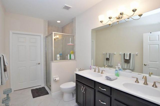 26197 Palace LN 102, Bonita Springs, FL 34135