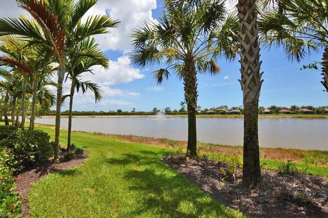 26197 Palace LN 102, Bonita Springs, FL 34135