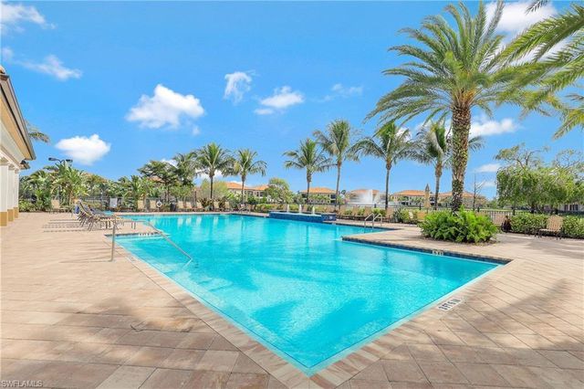 26197 Palace LN 102, Bonita Springs, FL 34135
