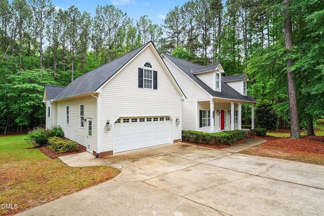 158 Homestead Way, Clayton, NC 27527
