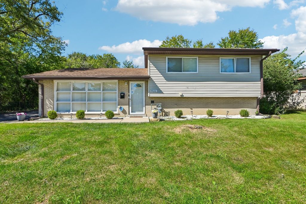19030 Anthony Avenue, Country Club Hills, IL 60478