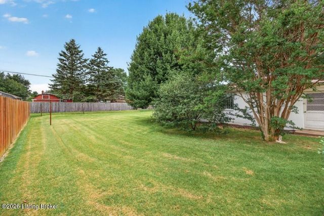 3722 Downing Way, Louisville, KY 40218
