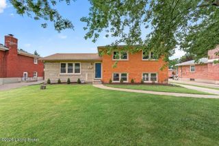 3722 Downing Way, Louisville, KY 40218