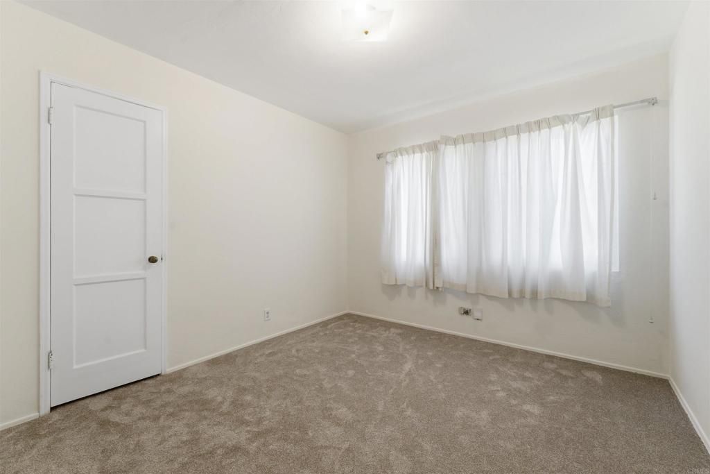 Image 14 of property listing at 6415 Zena Dr, San Diego, CA 92115