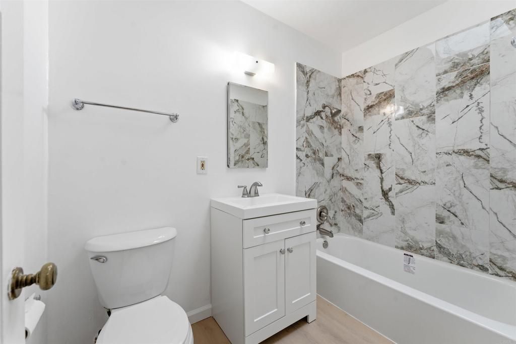Image 16 of property listing at 6415 Zena Dr, San Diego, CA 92115