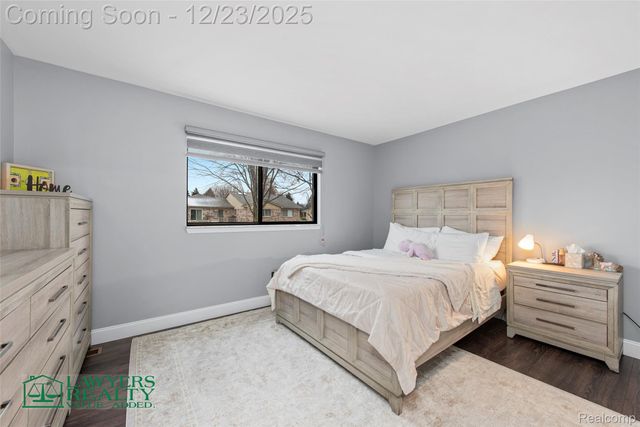 17001 Kari Court, Clinton Charter Township, MI 48038