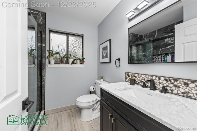 17001 Kari Court, Clinton Charter Township, MI 48038