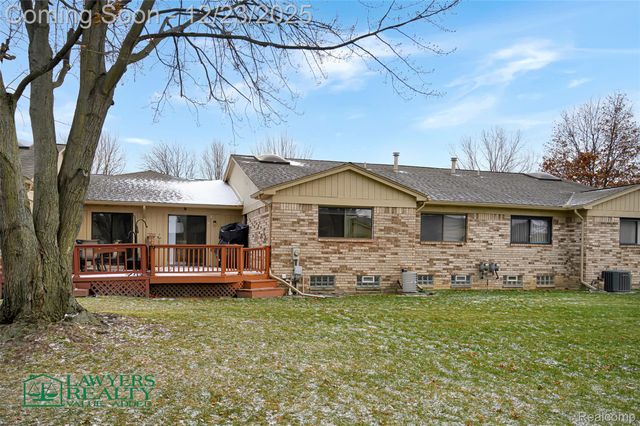 17001 Kari Court, Clinton Charter Township, MI 48038