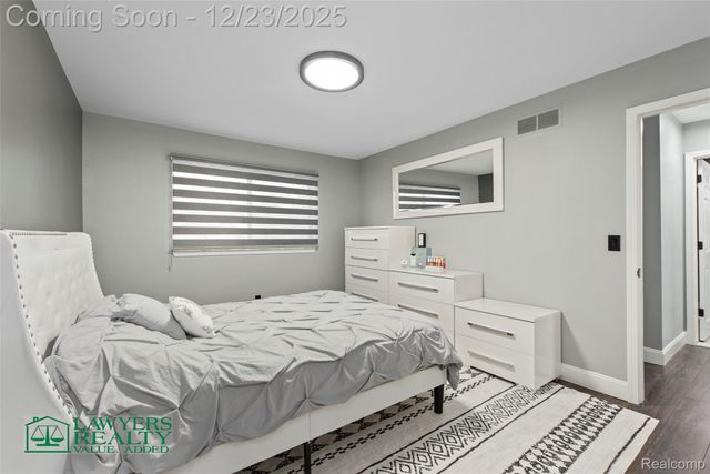 17001 Kari Court, Clinton Charter Township, MI 48038