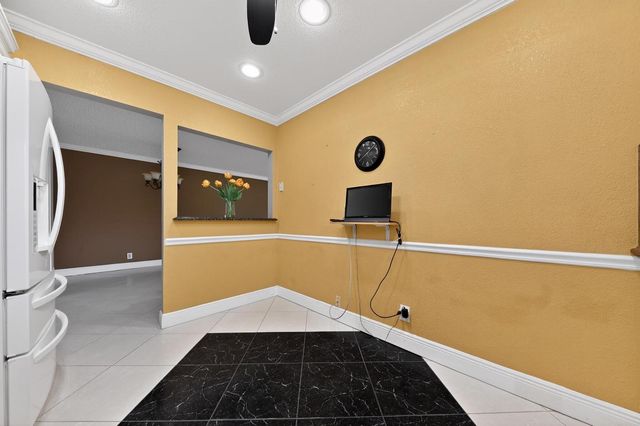 464 Piedmont J, Delray Beach, FL 33484