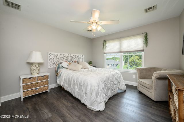 8 Cecilia Court, Howell, NJ 07731